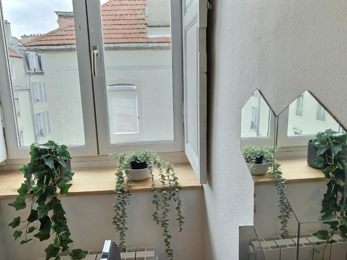 Wonderhost, Au Calme En Hypercentre Avec Parking Apartment Pau Exterior photo
